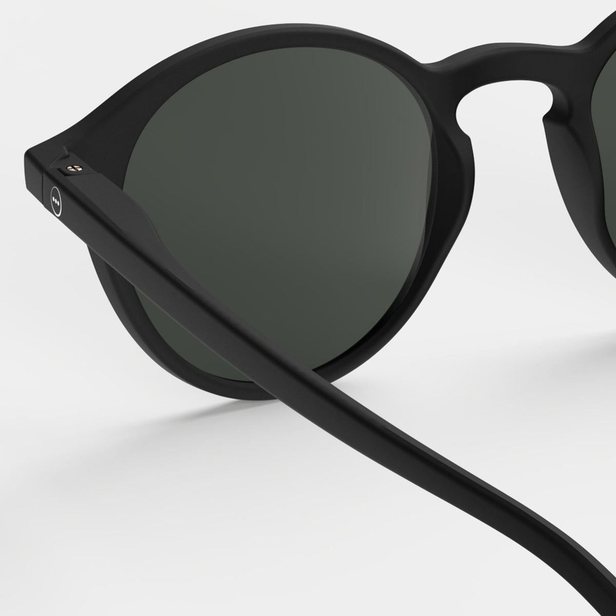 Izipizi Sun Glasses #D: Black Classic Grey  Lenses