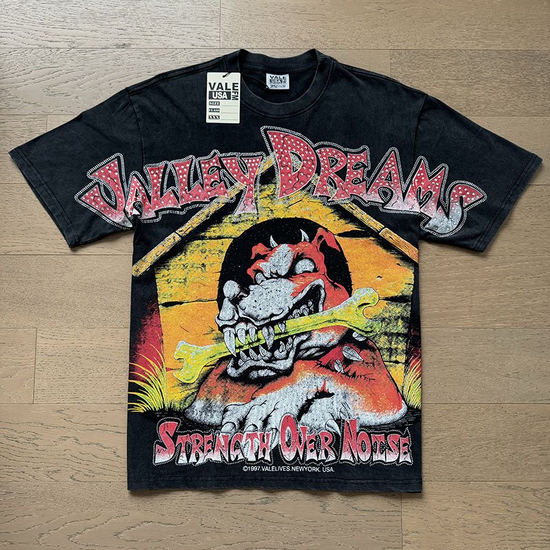 VALE USA Dreams Graphic Short-Sleeve T-Shirt