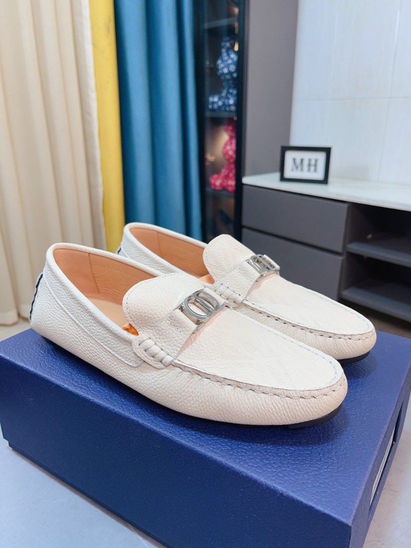 Dior Men’s Textured Metal-Trim Loafers